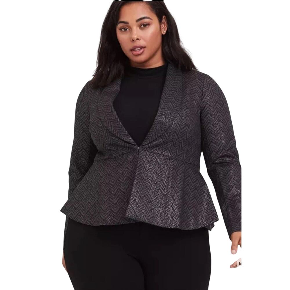 Torrid Studio Uptown Premium Ponte Black Chevron Stretch Peplum Blazer sz 2X 18/